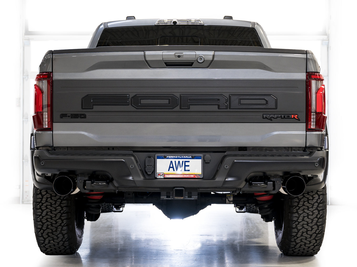 AWE SwitchPath™ Exhaust for Gen 3 Raptor R - Diamond Black Tips