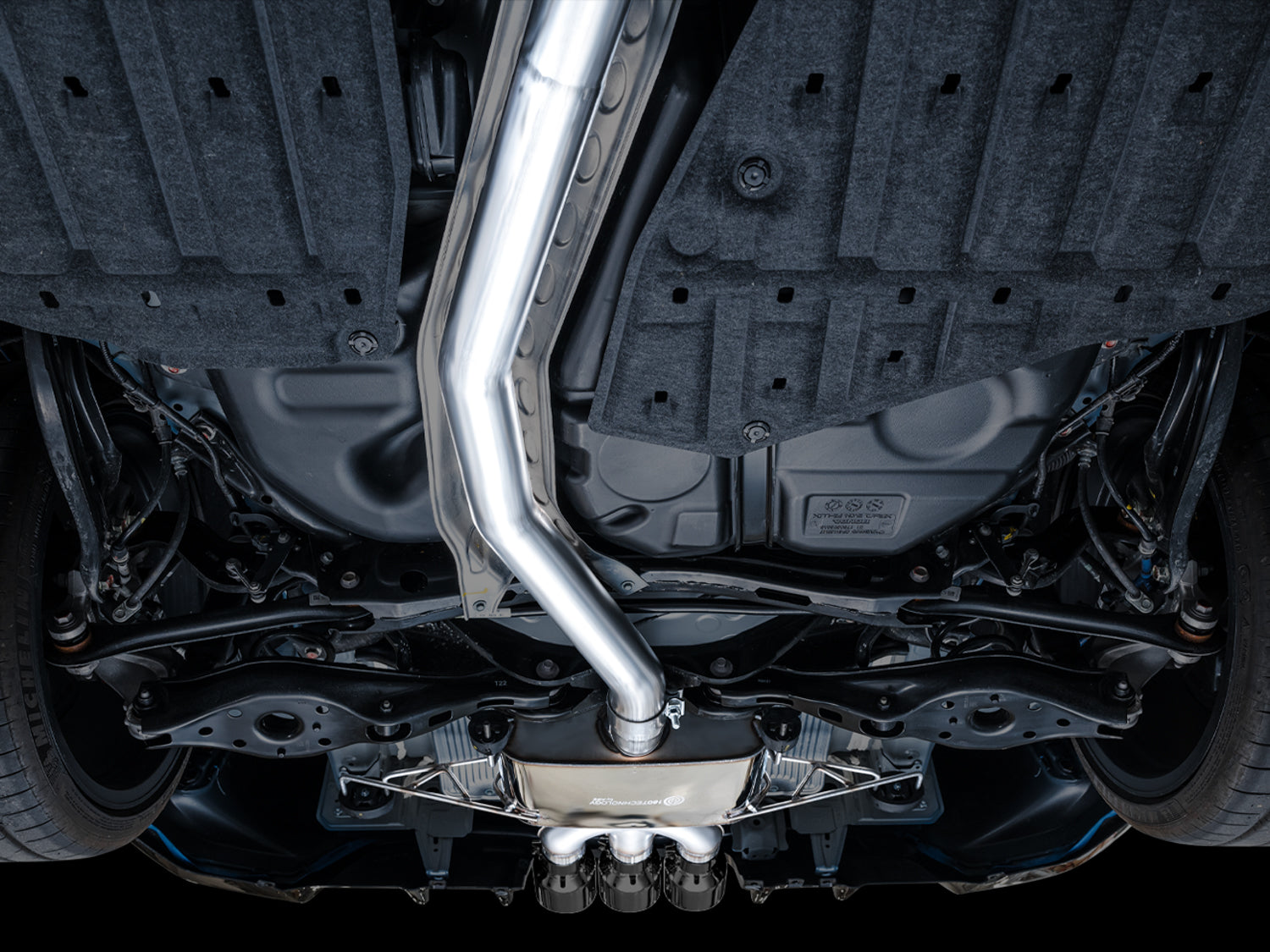 AWE Touring Edition Exhaust for FL5 Civic Type R - Triple Diamond Black Tips