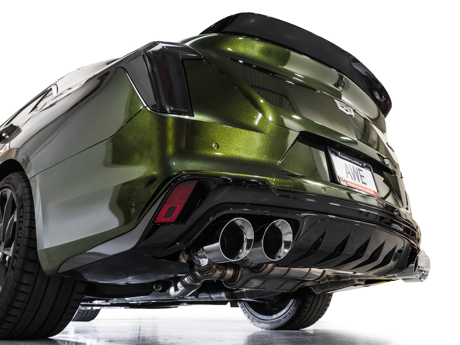 AWE SwitchPath™ Exhaust for Cadillac CT4-V Blackwing - Chrome Silver Tips