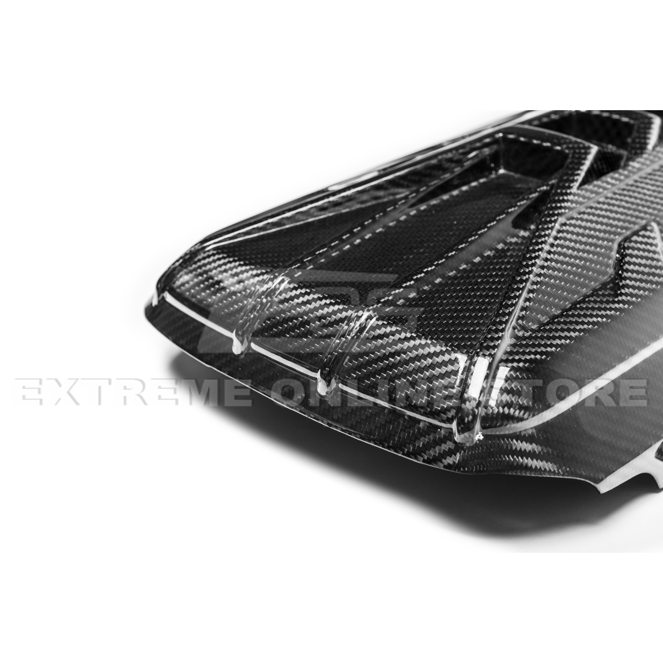 2020-Up Corvette C8 DRY CARBON FIBER LT2 Rear Engine Cover