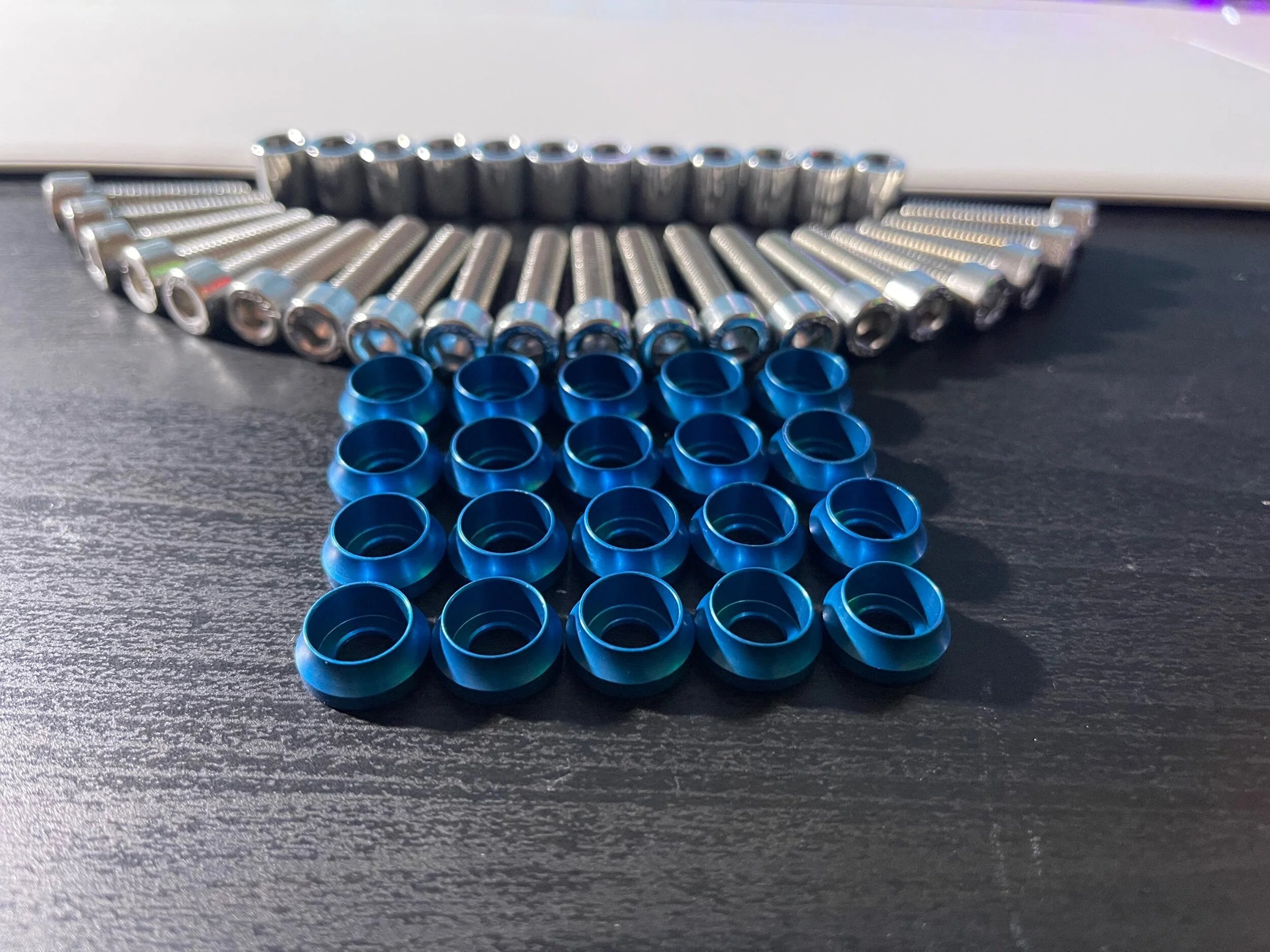 Toyota Valve Cover Dress-Up Kit – Camry, Corolla, RAV4 & Avalon