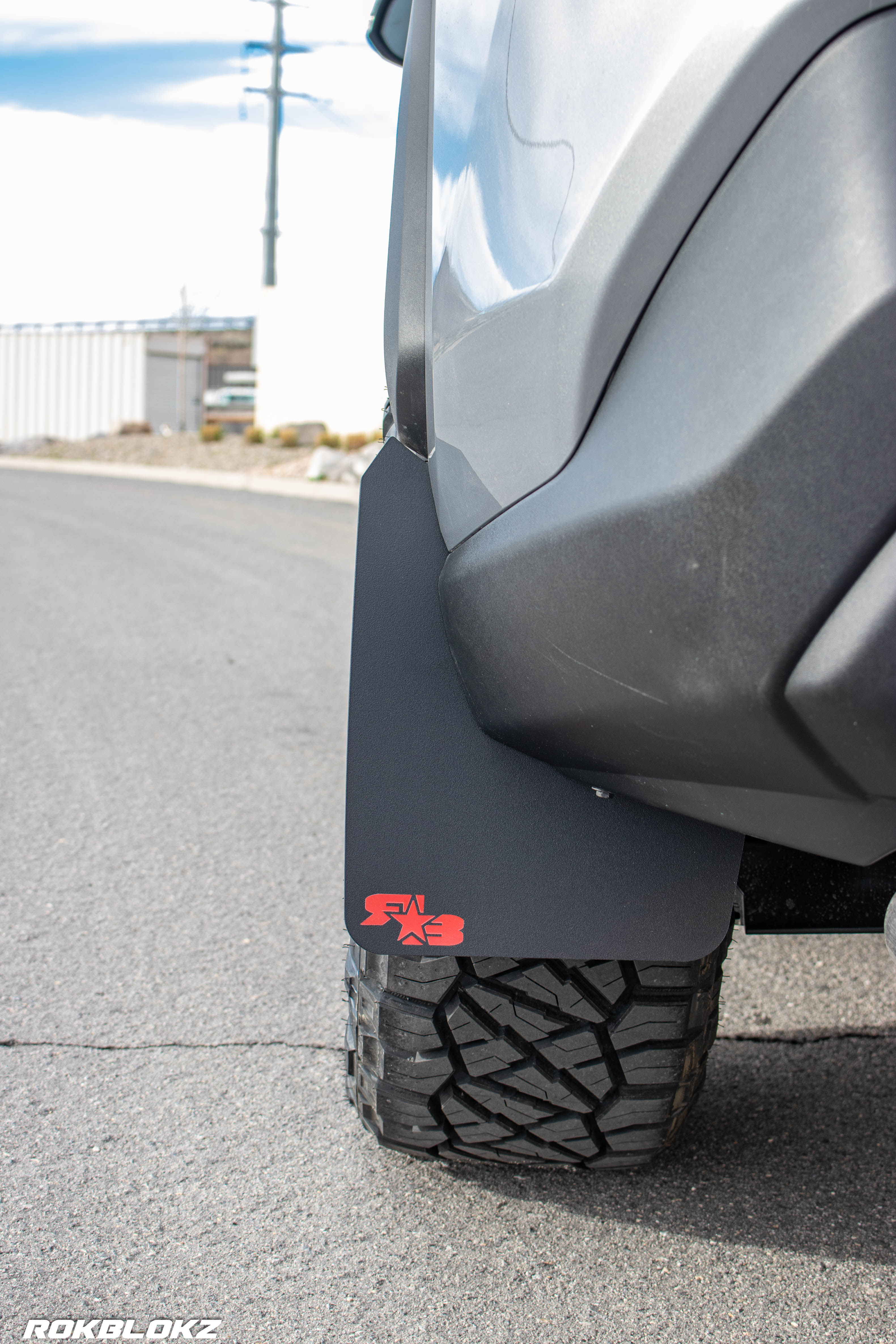 Toyota RAV4 (5th Gen) LE, XLE, LIMITED, Hybrid 2019-2025 Mud Flaps