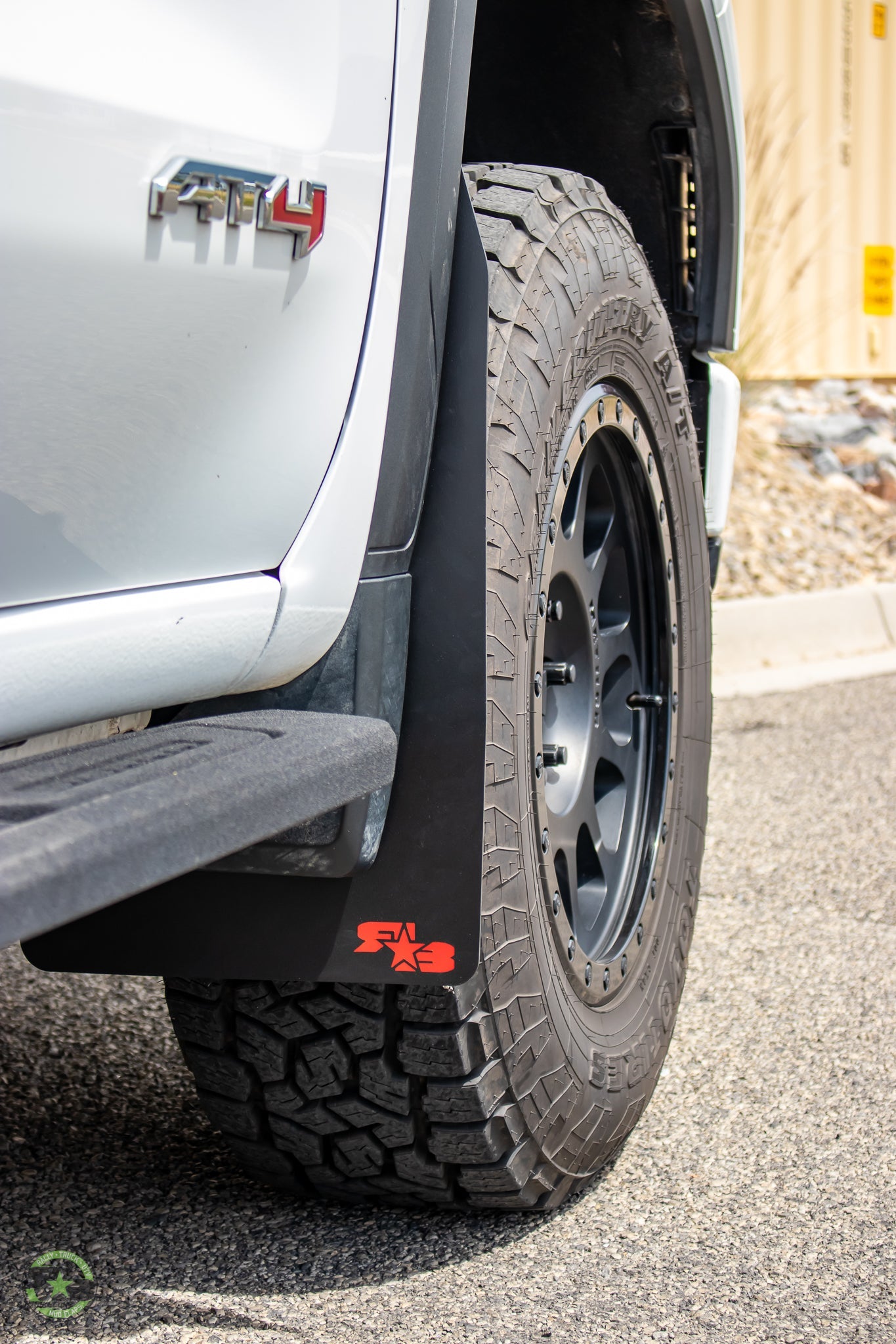 GMC Sierra 1500 2019+ Mud Flaps