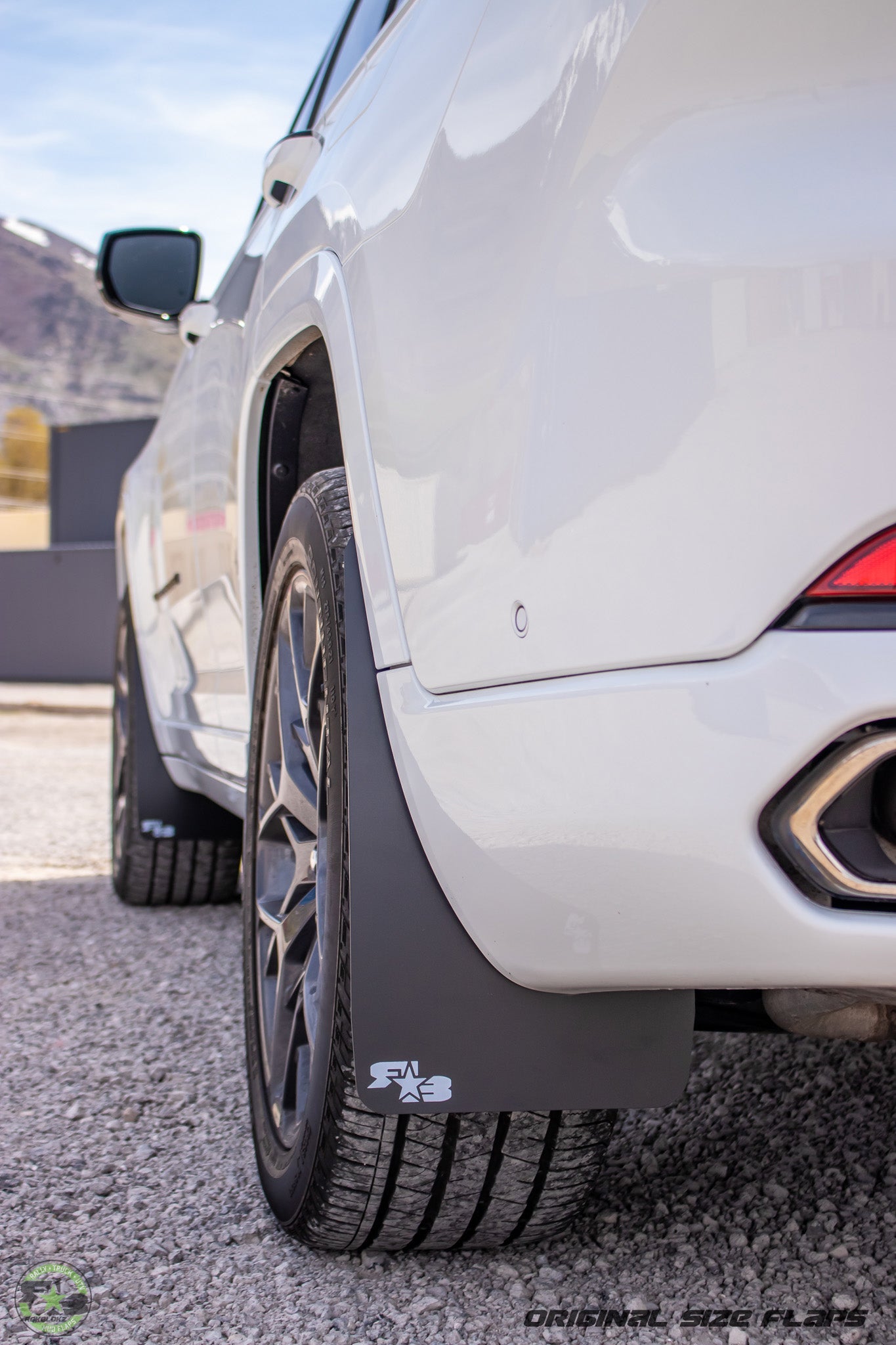 Jeep Grand Cherokee L (WL) 2021+ Mud Flaps