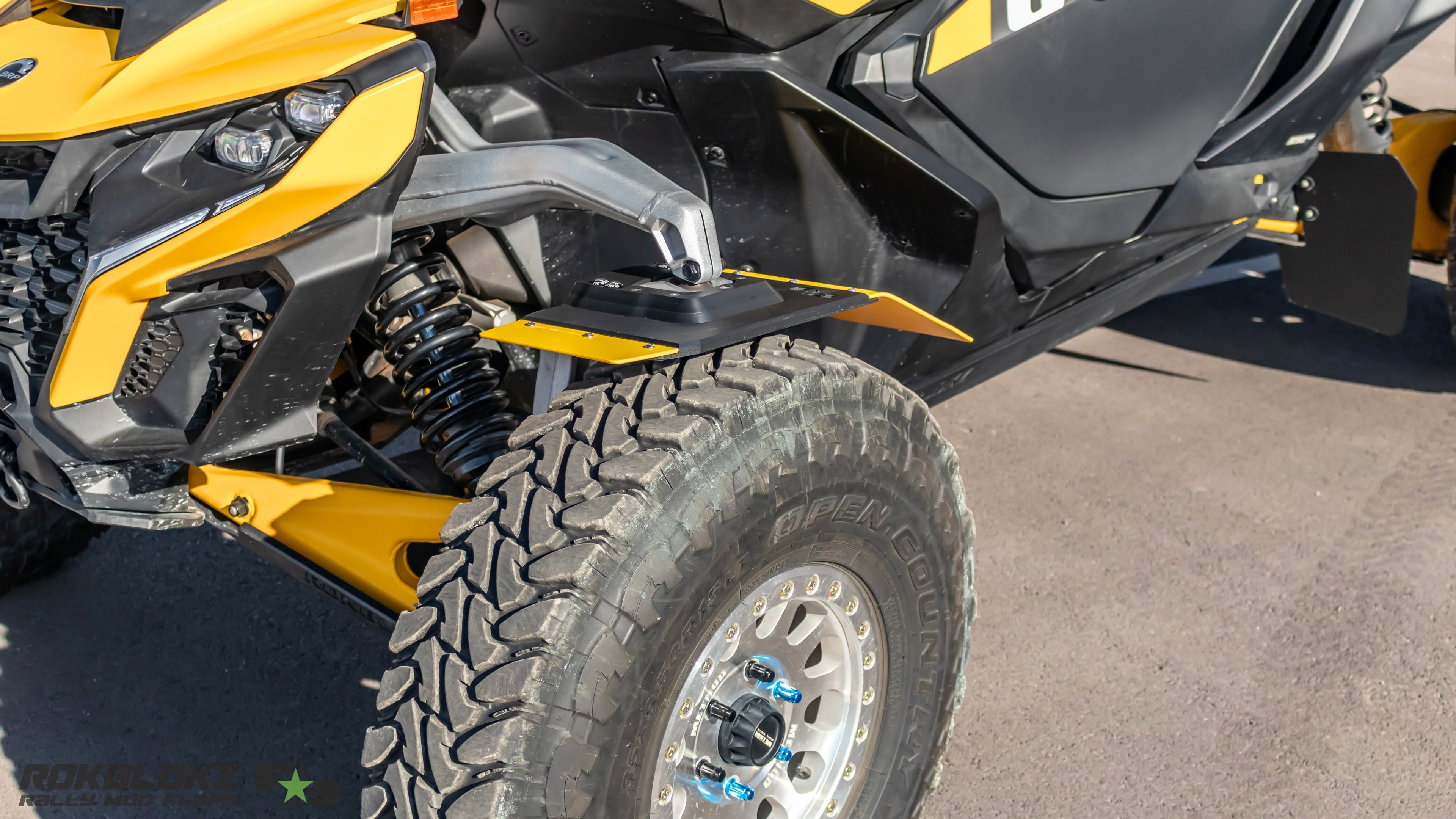 Can-Am Maverick R 2024+ Knuckle Mounted Fender