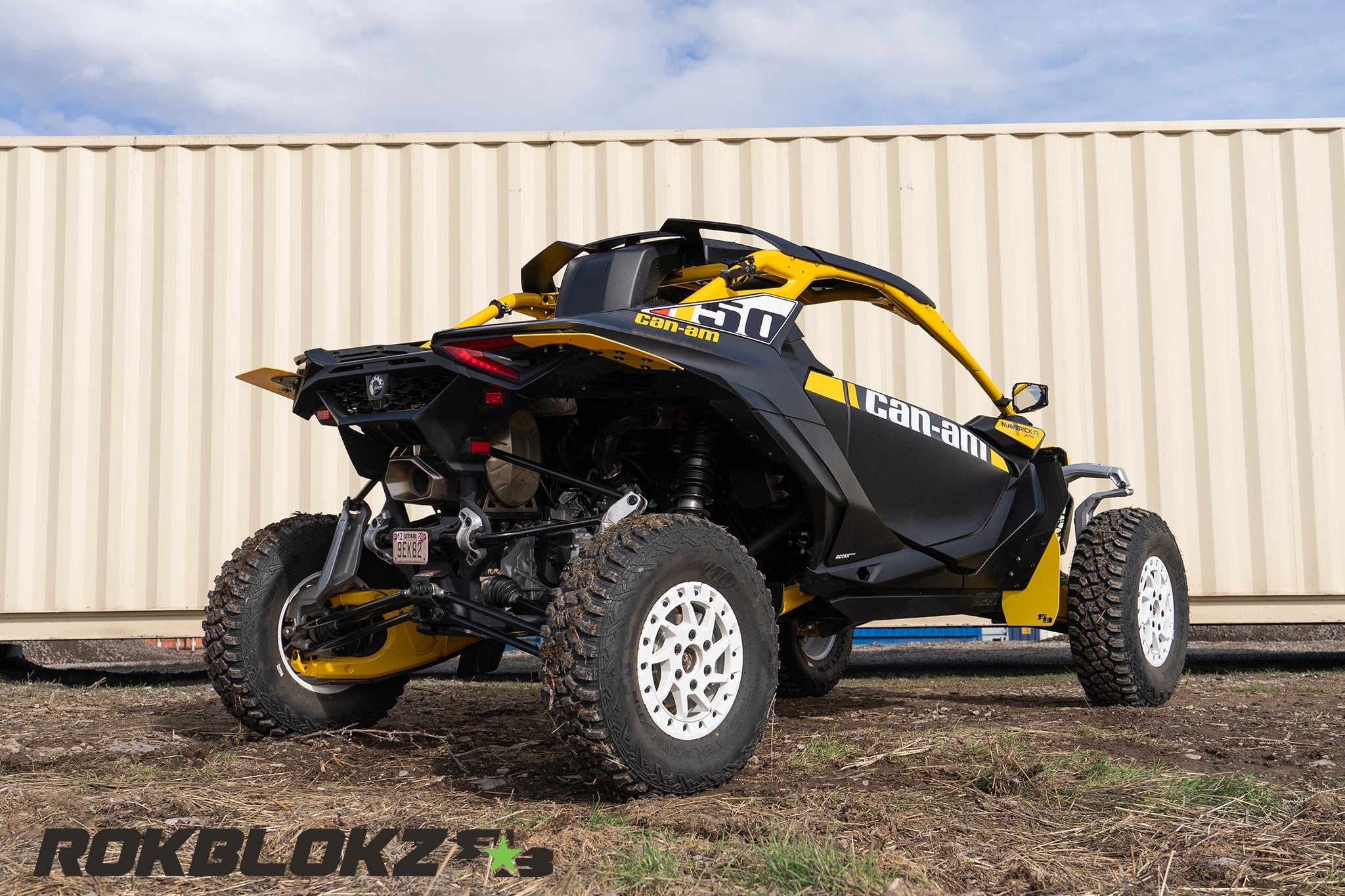 Can-Am Maverick R 2024+ Fender Flares