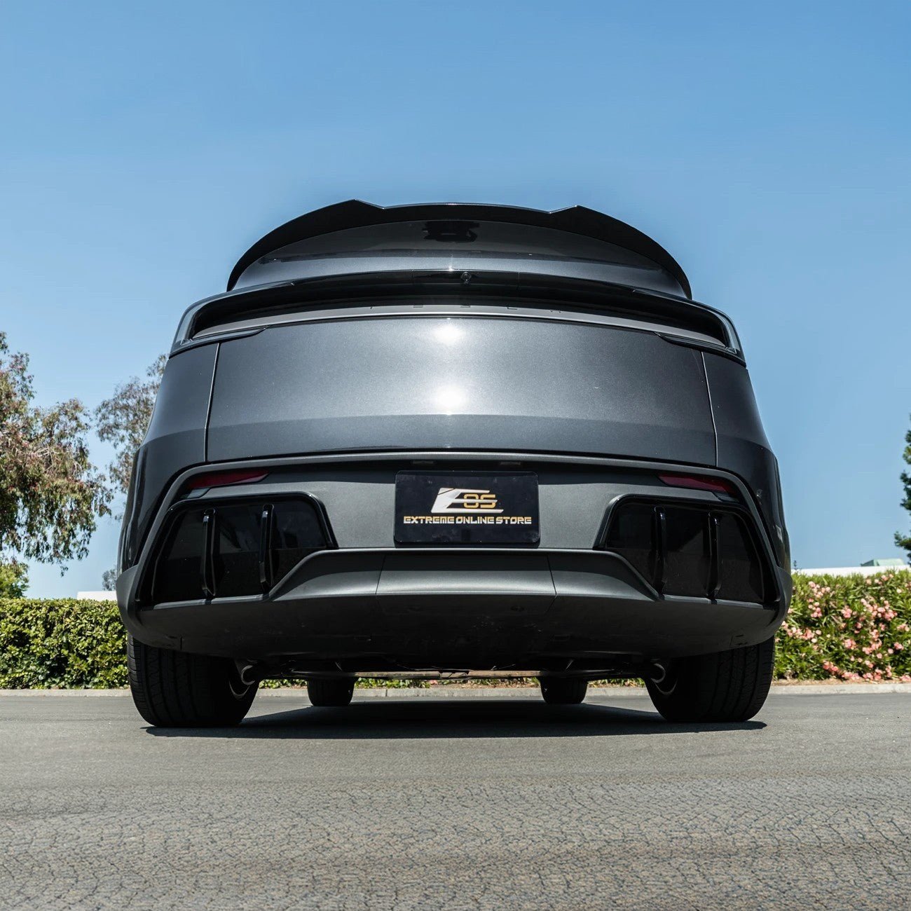 2025-Up Tesla Model Y | Fast Style Glossy Black Rear Bumper Finned Diffuser - Grocery Getter Performance