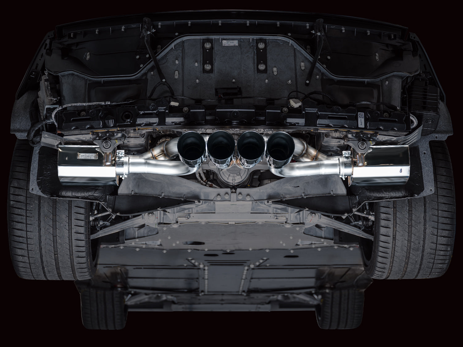 AWE SwitchPath Exhaust for C8 Corvette Z06 - Diamond Black Tips