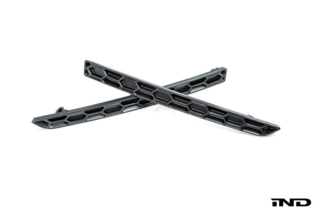 Acexxon F8X M3 / M4 Rear Reflector Insert Set - Honeycomb