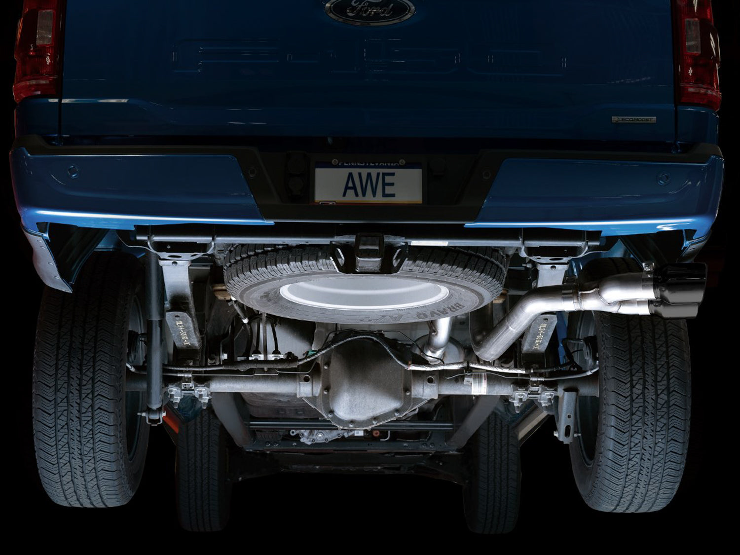 AWE 0FG Dual Side Exit Exhaust for '21+ Ford F-150 - 4.5" Diamond Black Tips