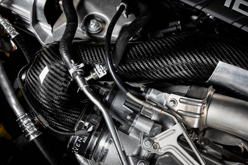 Eventuri Mercedes AMG A35 A250 Black Carbon Turbo Tube