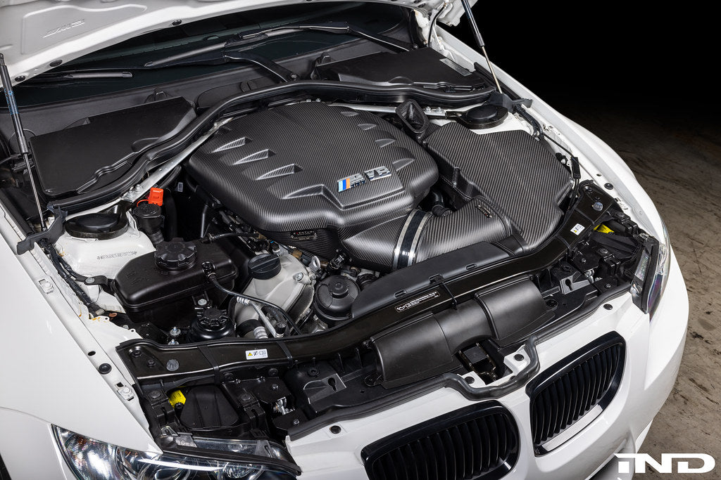 Eventuri BMW E9X M3 (S65) Black Carbon Inlet Plenum - Matte