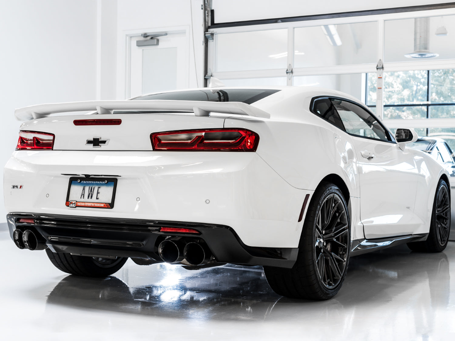 AWE Touring Edition Cat-back Exhaust for Gen6 Camaro SS / ZL1 / LT1 - Non-Resonated - Chrome Silver Tips (Quad Outlet)