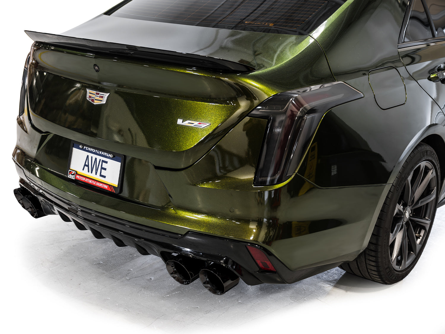 AWE SwitchPath™ Exhaust for Cadillac CT4-V Blackwing - Diamond Black Tips