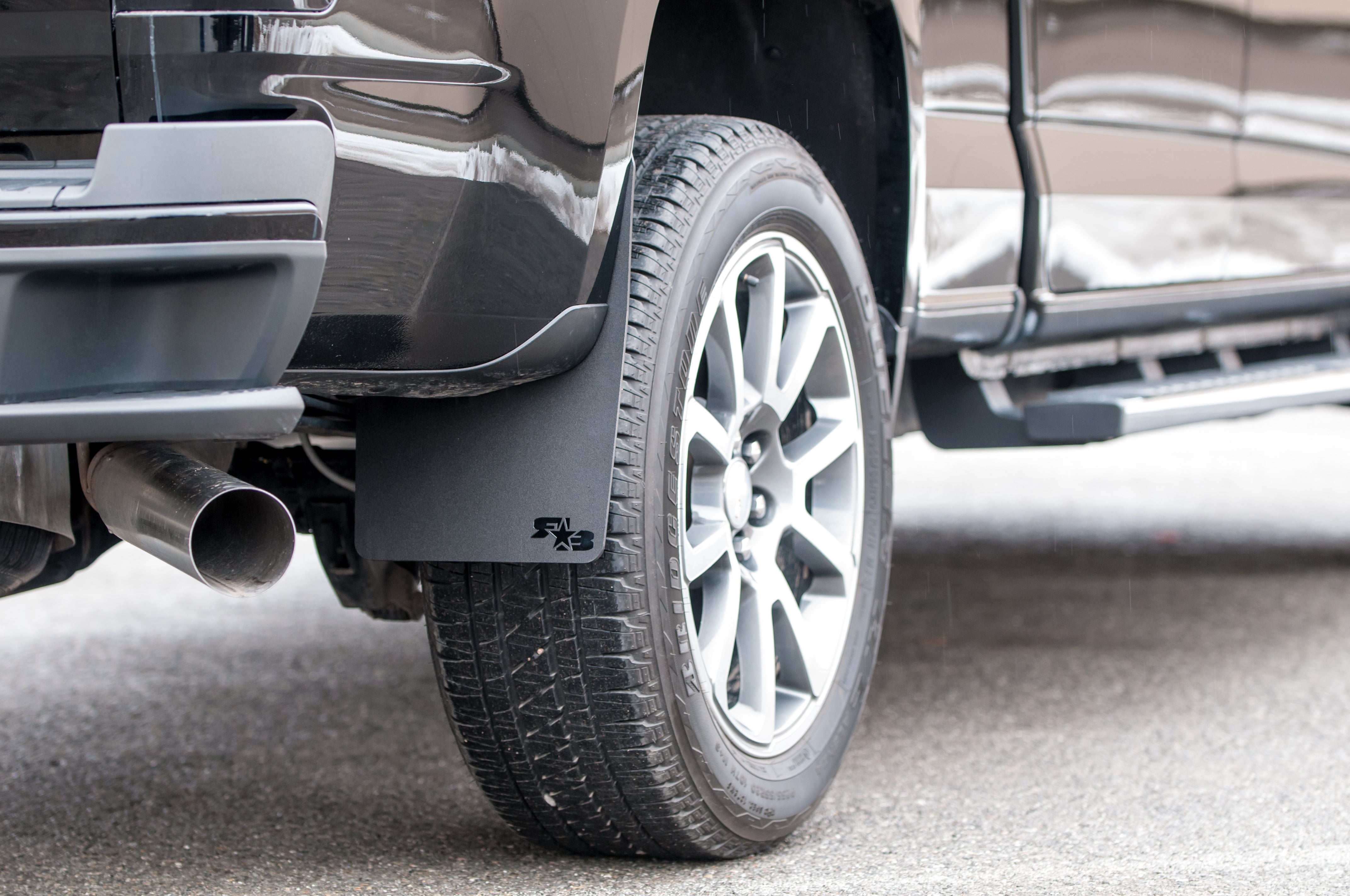 Chevrolet Colorado - GMC Canyon 2015-2022 Mud Flaps