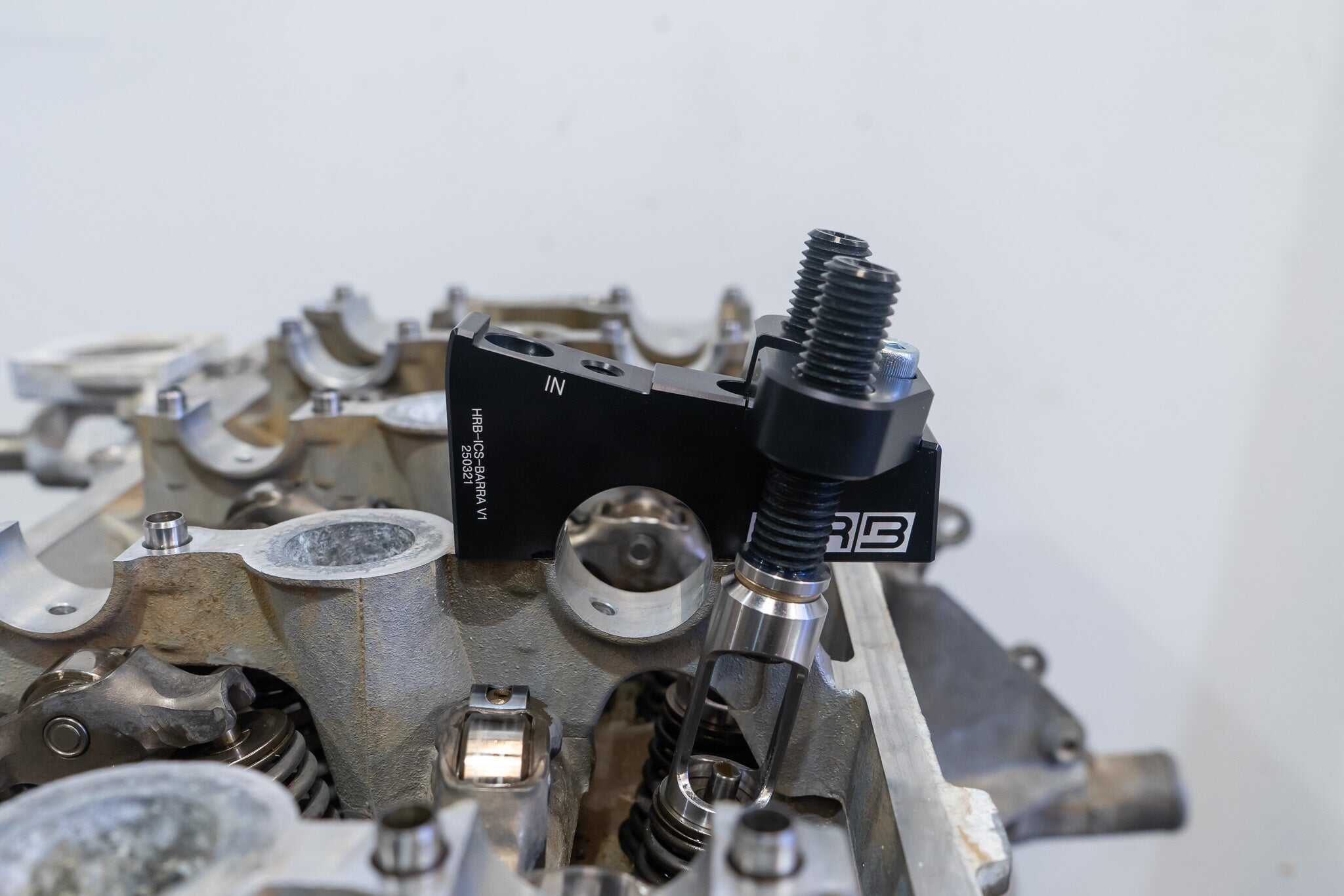 BARRA In car Valve Spring Tool