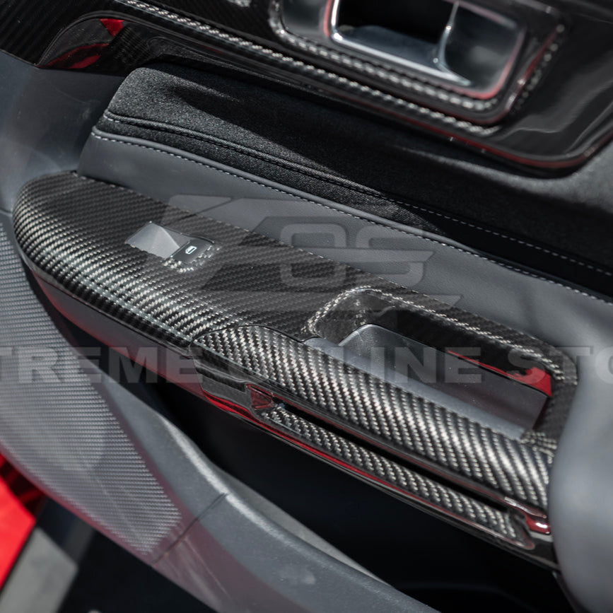 2015-up Ford Mustang DRY Carbon Fiber Side Door Glass Lifting Panel