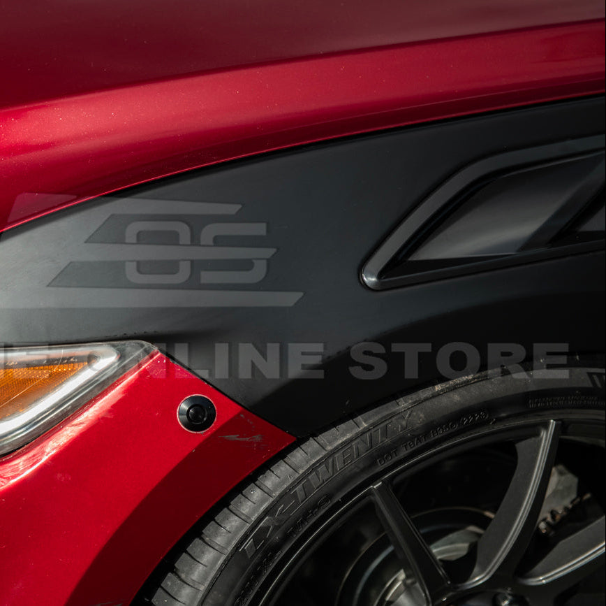 2015-17 Ford Mustang S550 | GTD Style Primed Black Front Side Vented Fenders