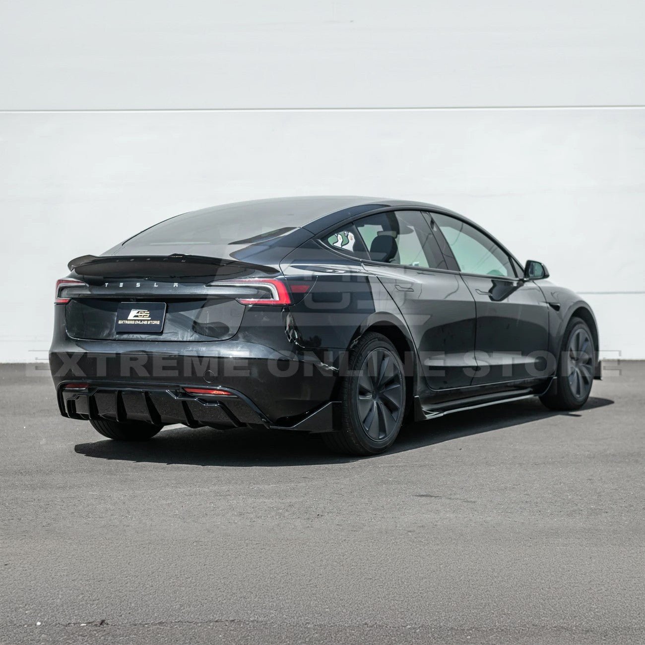 2024-Up Tesla Model 3 Track Style Rear Trunk Wing Spoiler
