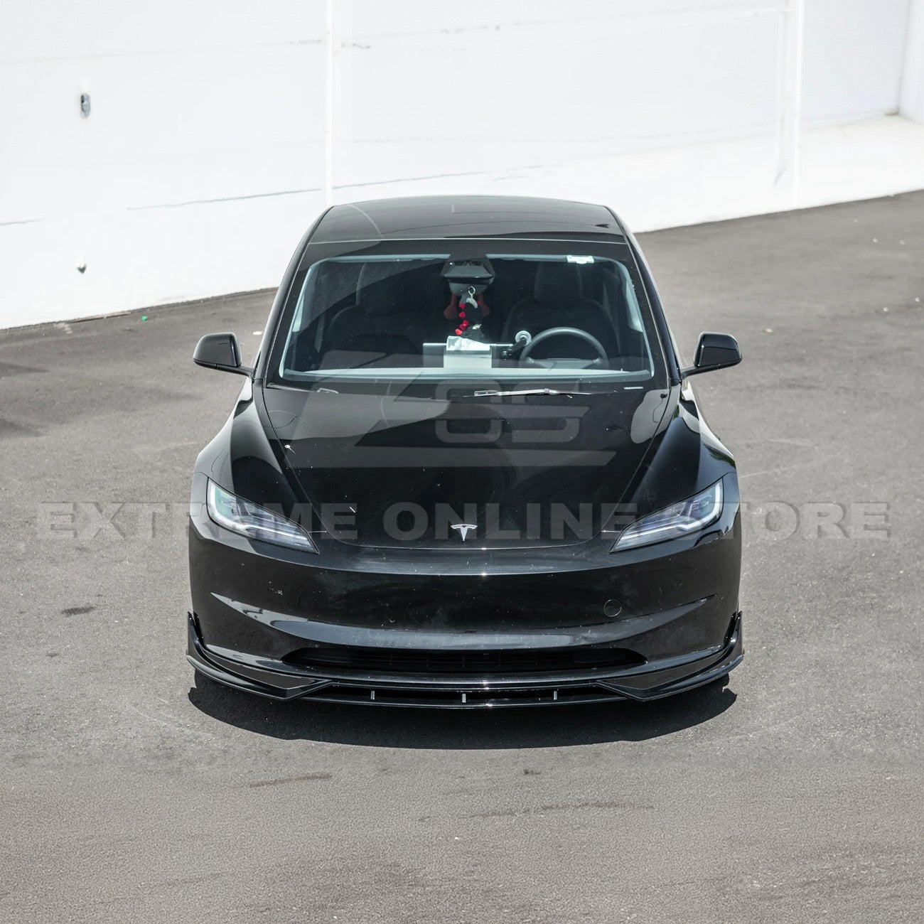2024-Up Tesla Model 3 Track Style Front Lip Splitter