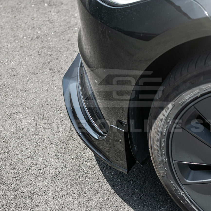 2024-Up Tesla Model 3 Track Style Front Lip Splitter