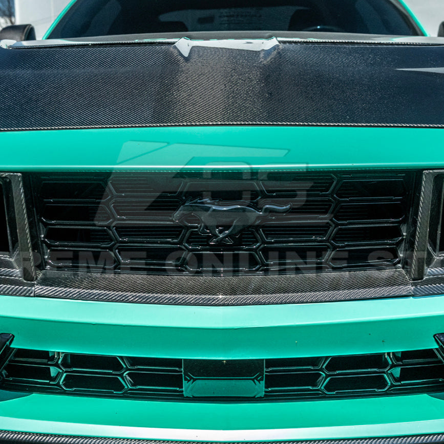 2024-Up Ford Mustang Dark Horse DRY CARBON FIBER Front Upper Middle Grille Trim