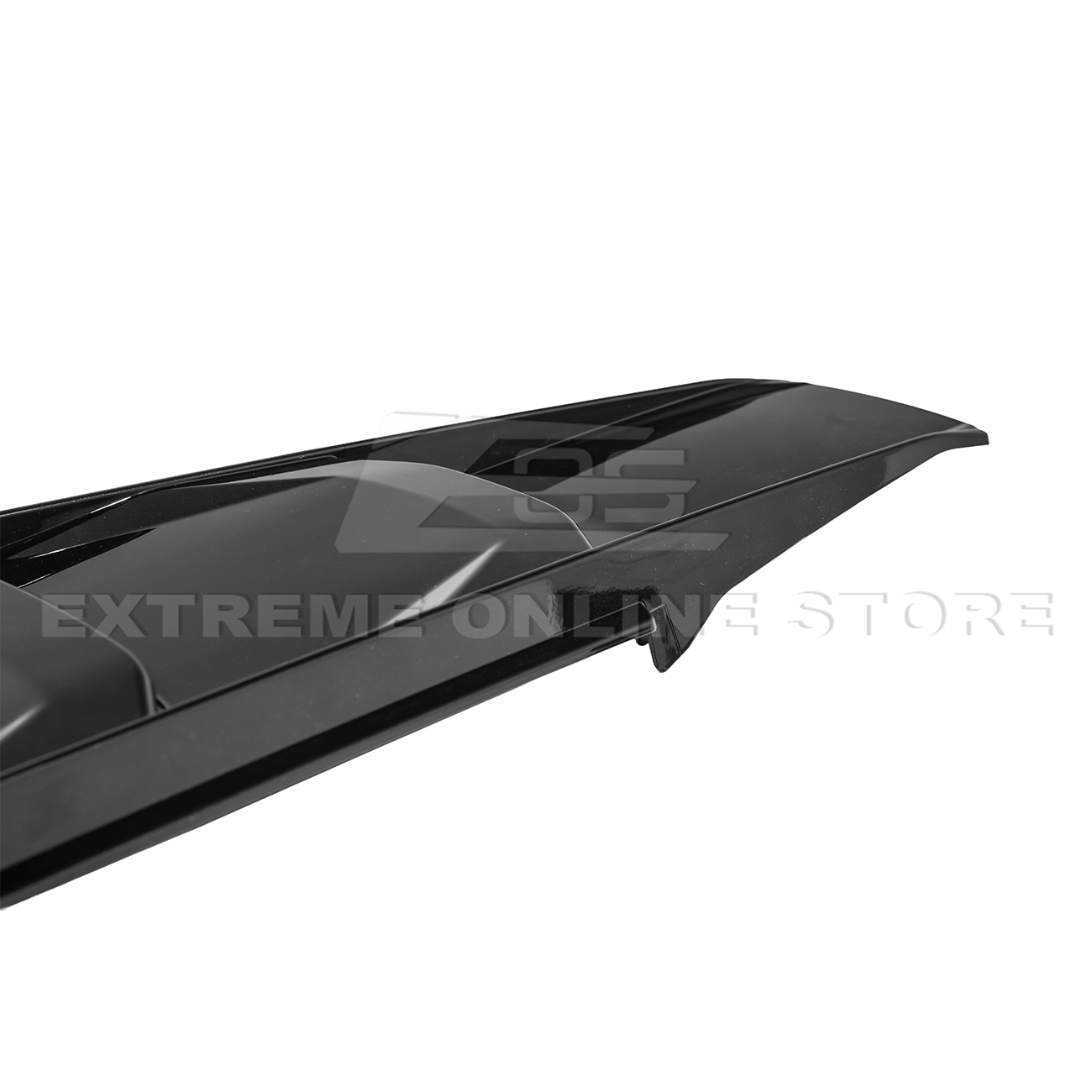 Corvette C8 | ZR1 Style CARBON FLASH Rear Window Vent Louver Cover