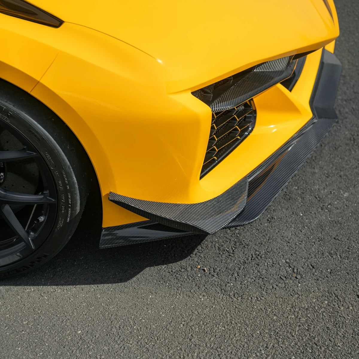 2023-Present Corvette C8 Z06 / E-Ray | Z07 Extended DRY CARBON FIBER Front Lip Splitter & No-Drill Canards