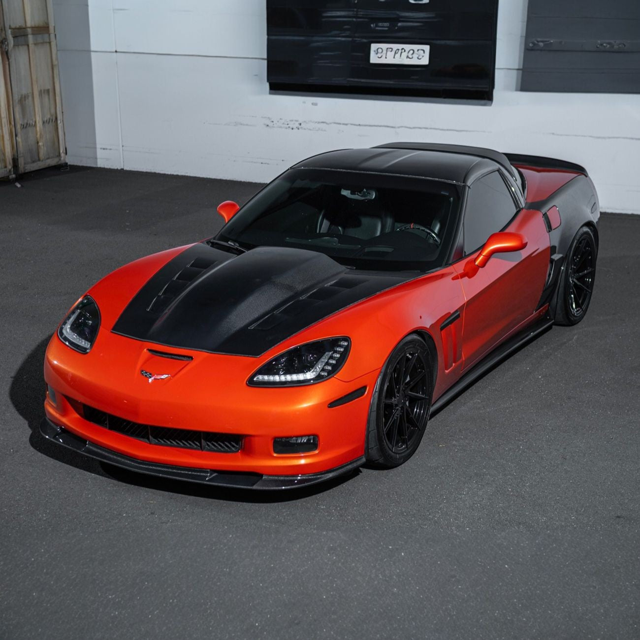 Corvette C6 Carbon Fiber EOS Performance Track Package Hood