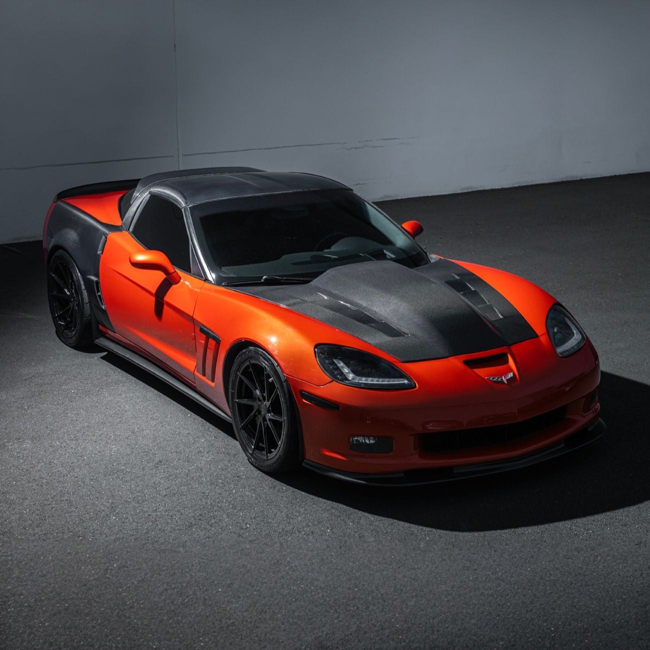Corvette C6 Carbon Fiber EOS Performance Track Package Hood