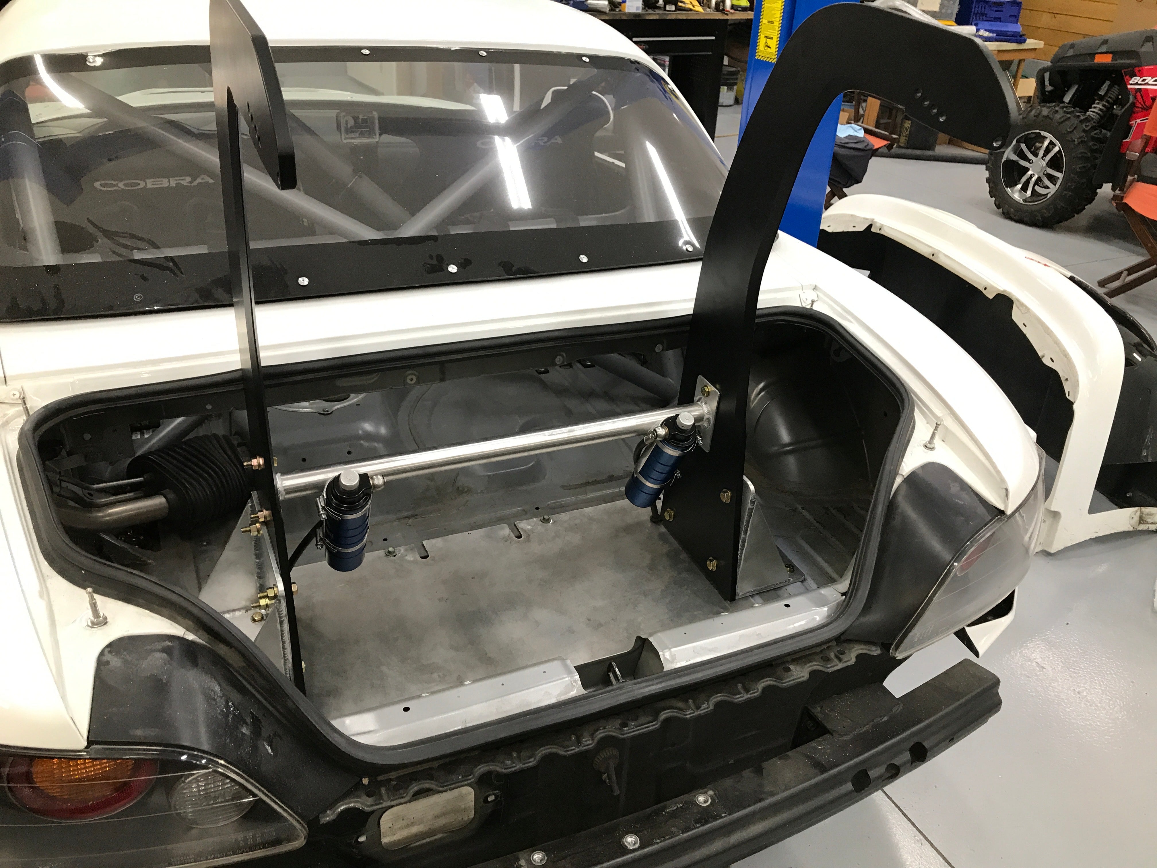 Universal Fitment Carbon Fiber GT-1000 71" Swan Neck Wing