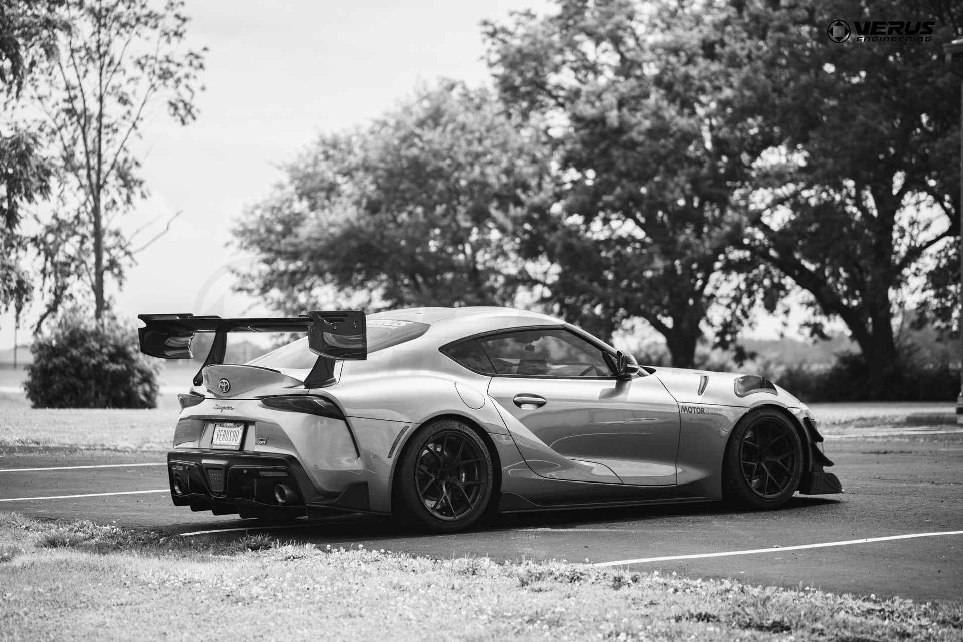 KMX V1X Carbon Fiber Endplate Kit
