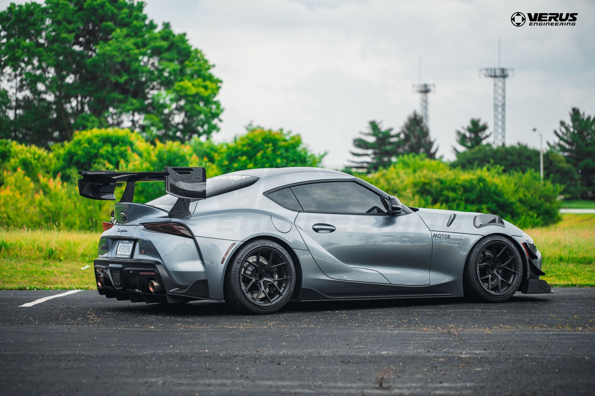 KMX V1X Carbon Fiber Endplate Kit
