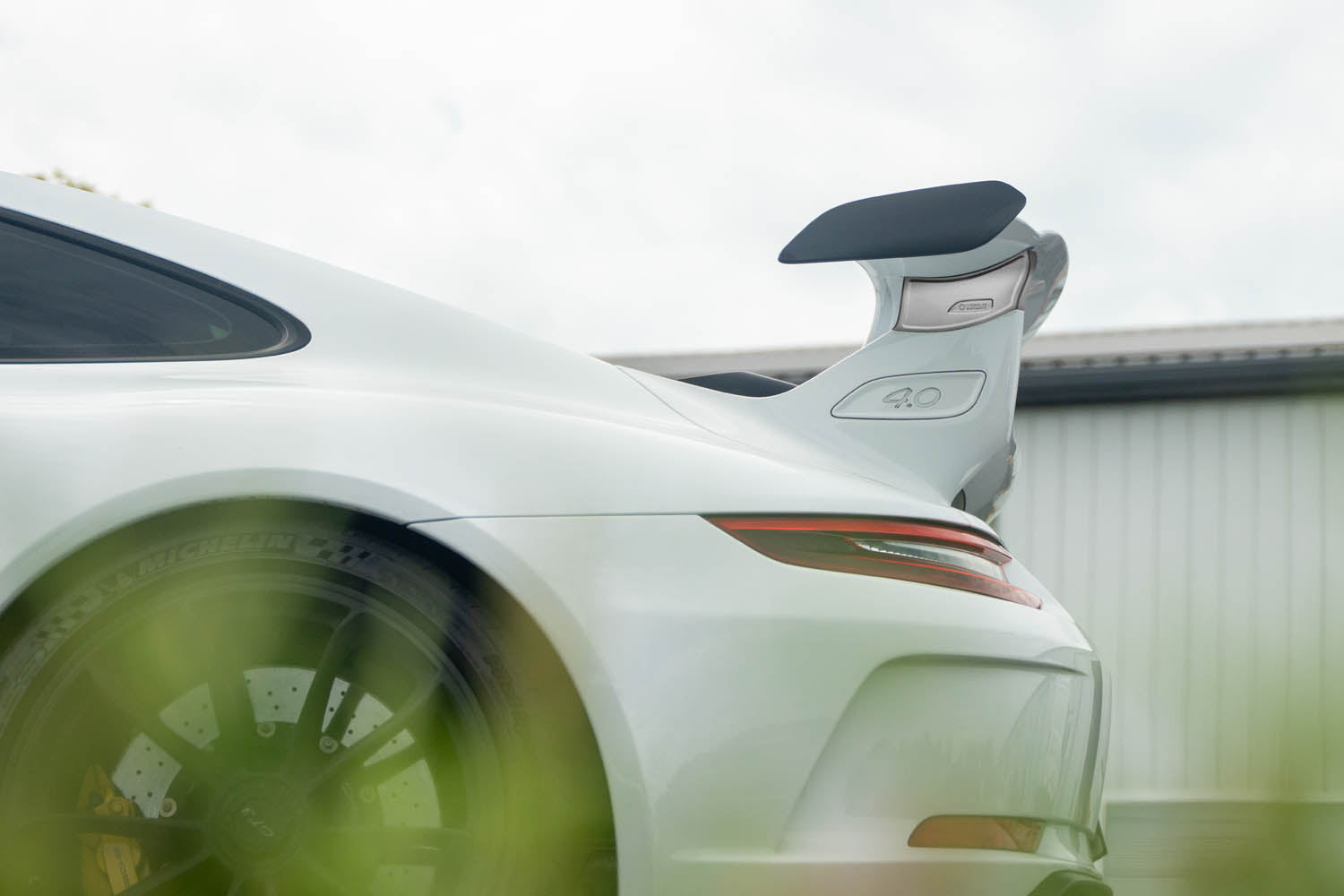 OEM Wing Riser Kit - Porsche 991 GT3