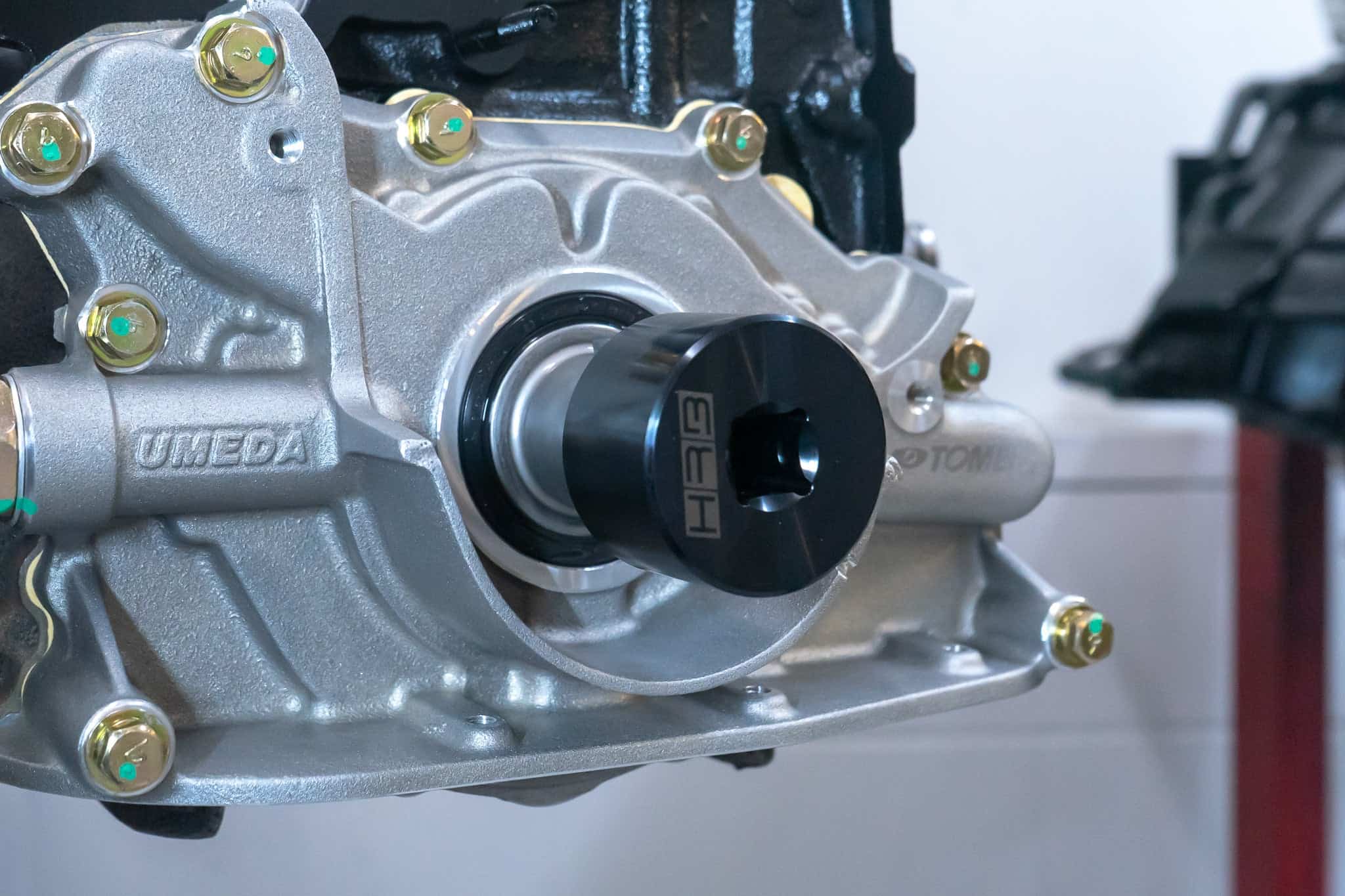 Barra Crank Socket