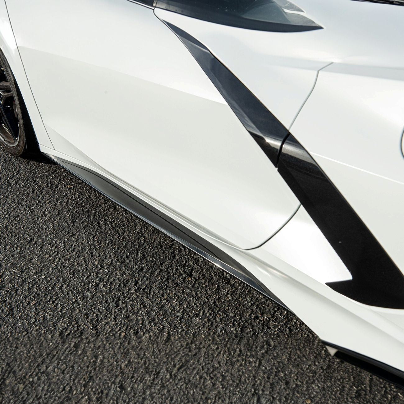 Corvette C8 GM Z51 Style Add-On Side Skirts