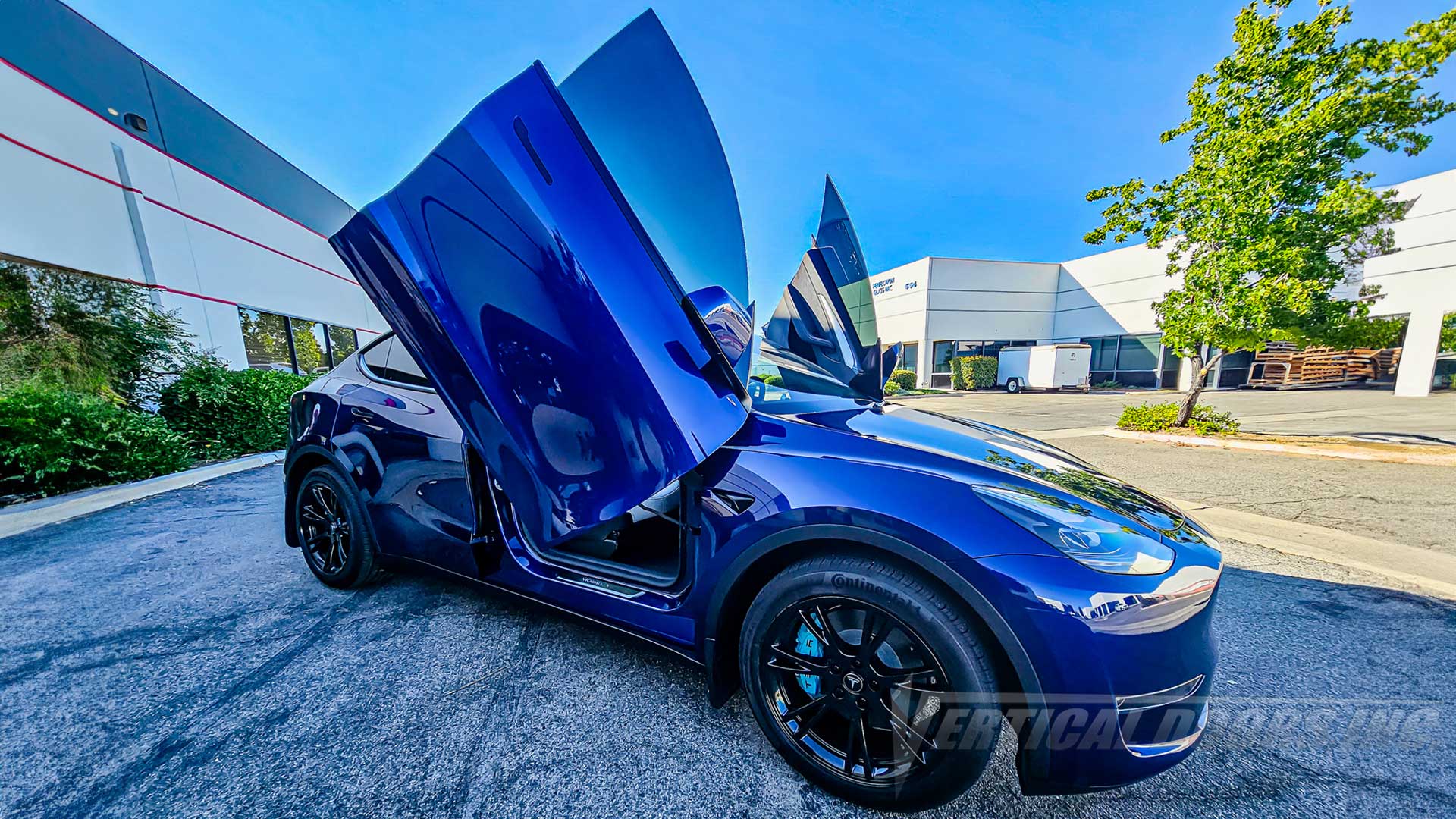 Tesla Model Y 2020-2024 Vertical Doors Kit