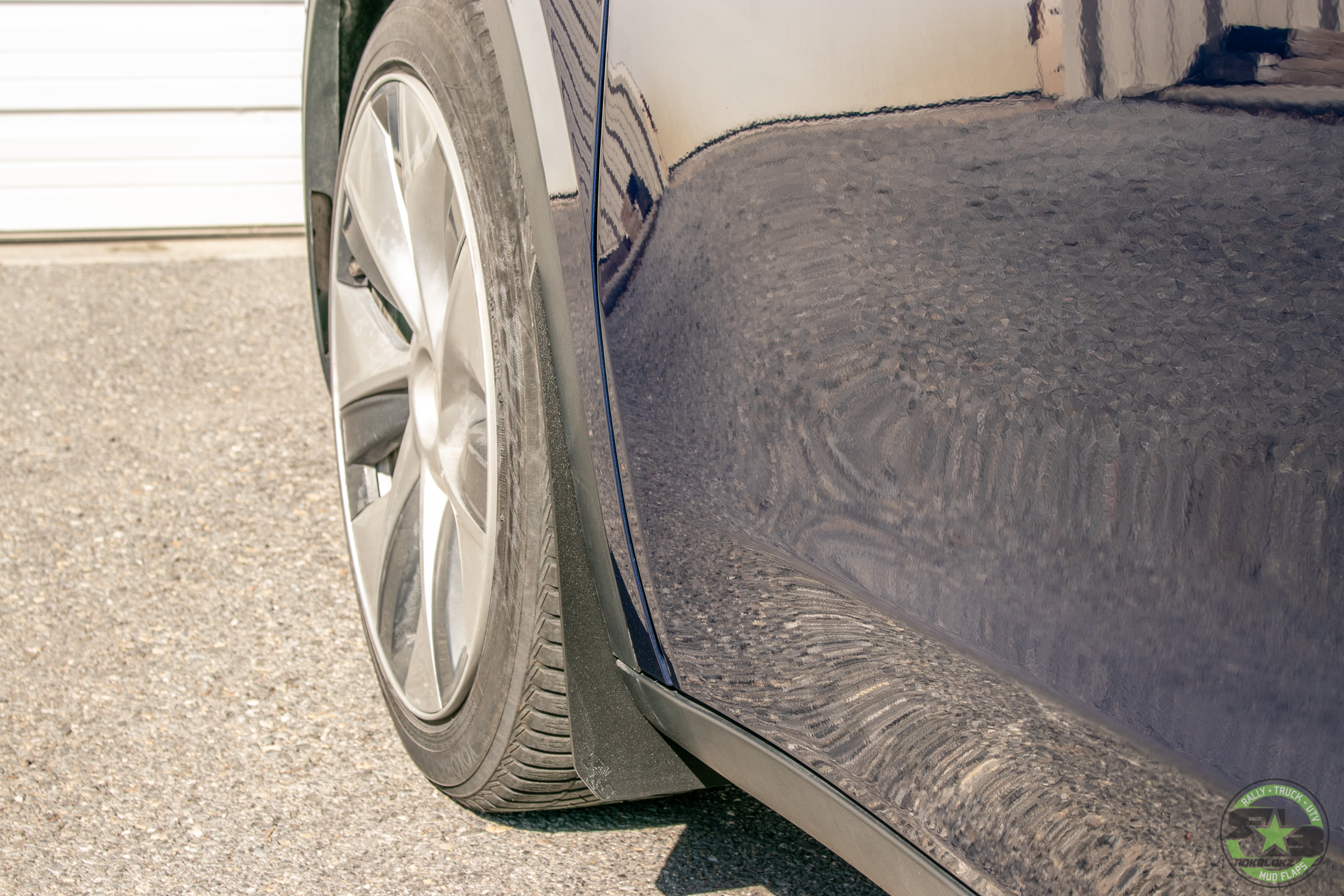 Tesla Model Y 2020-2024 Splash Guards