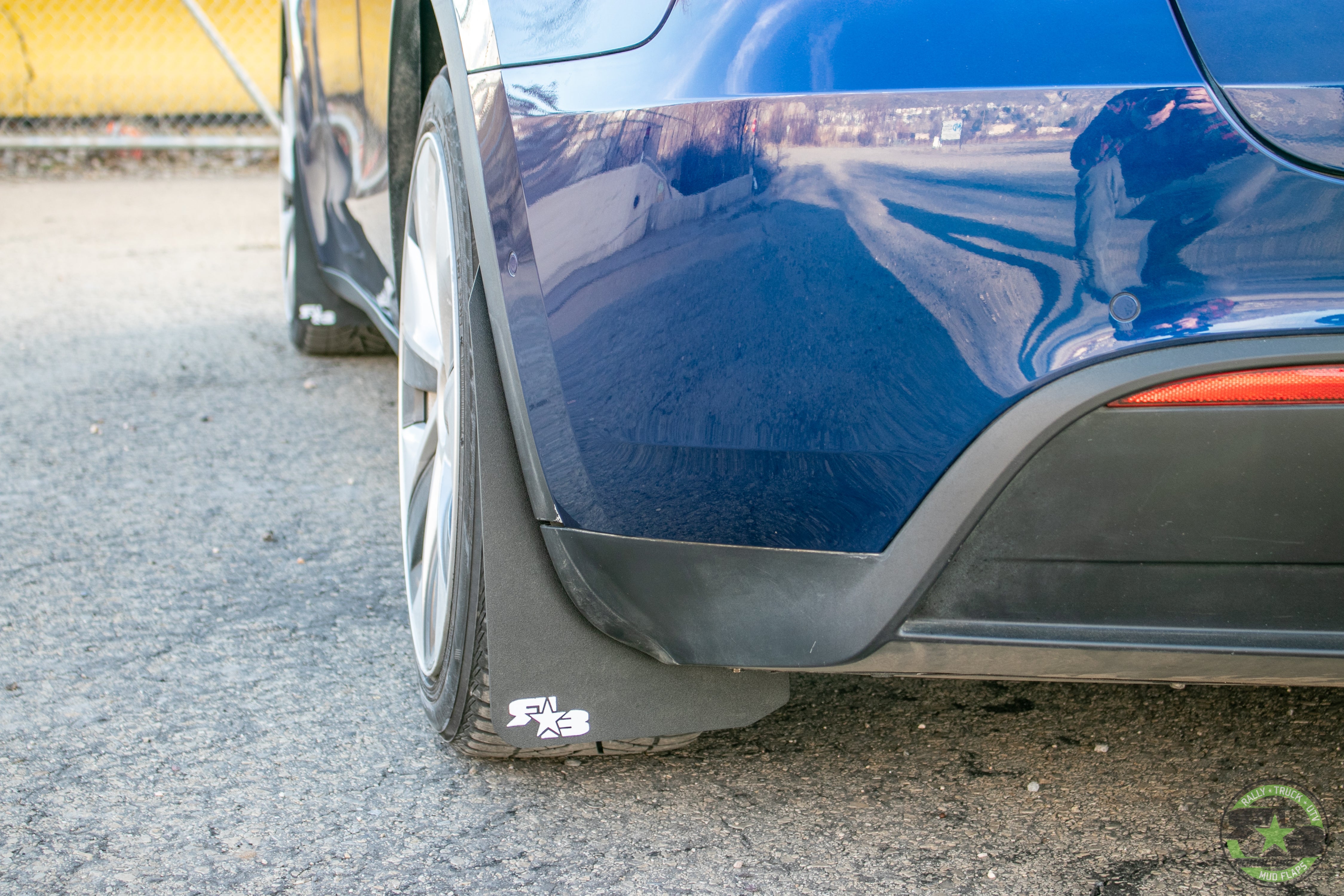 Tesla Model Y 2020-2024 Rally Mud Flaps