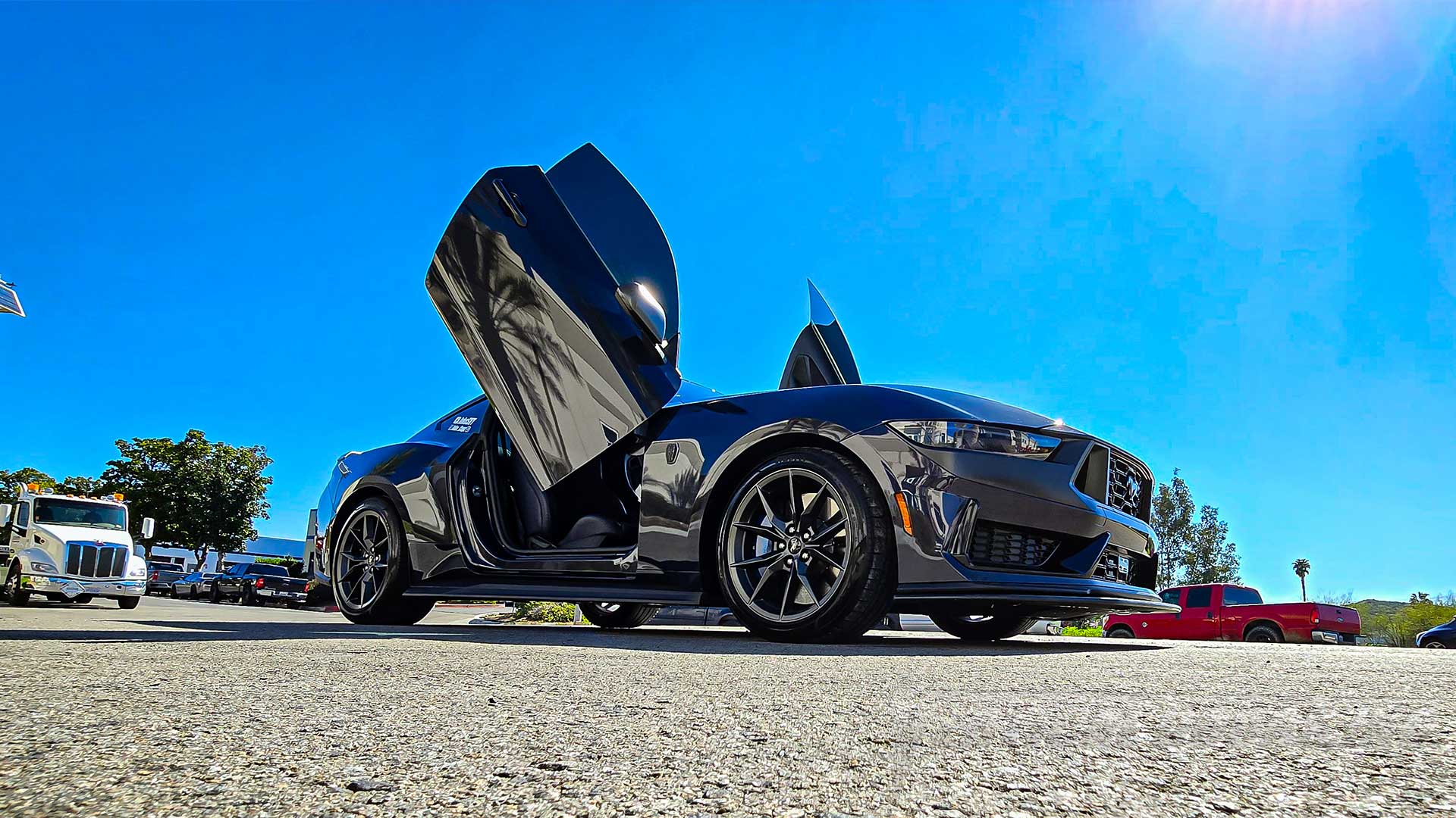 Ford Mustang 2024-2025 Vertical Doors Kit