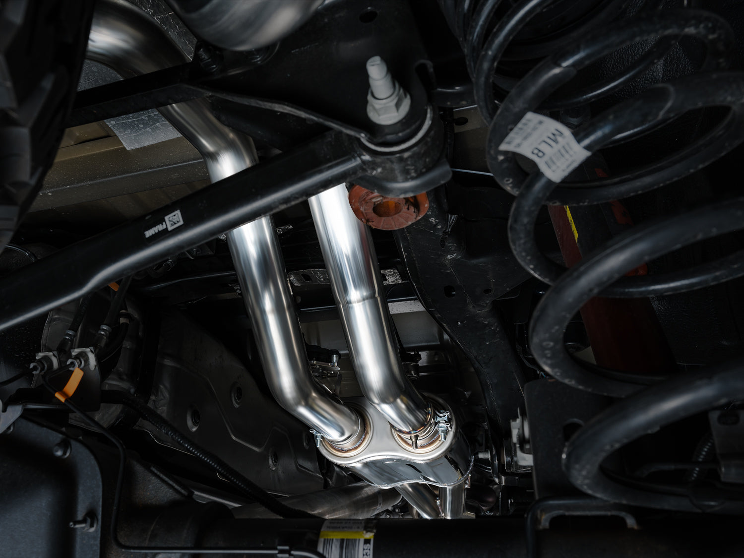 AWE SwitchPath™ Exhaust for Gen 3 Raptor - Diamond Black Tip