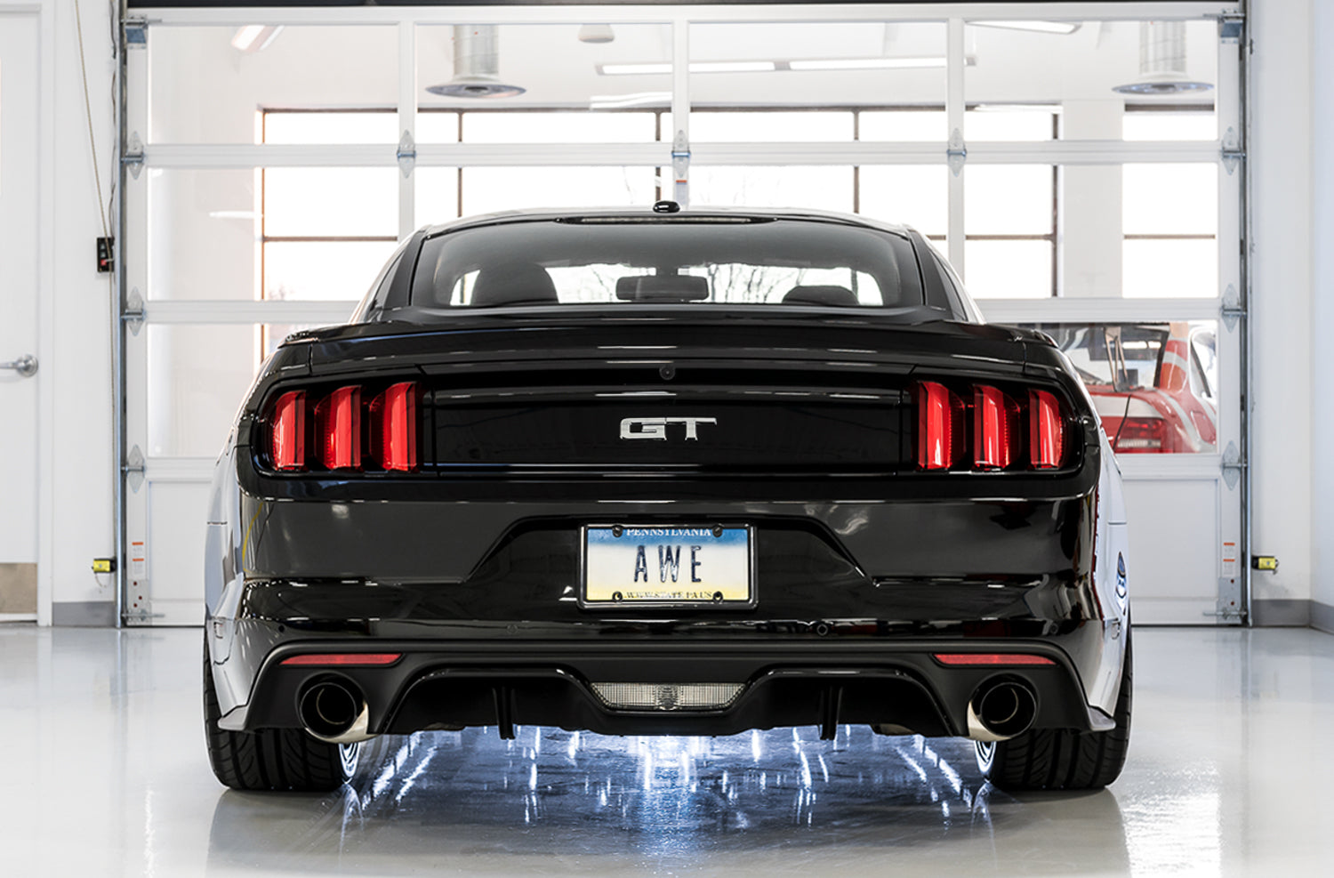 AWE Track Edition Cat-back Exhaust for S550 Mustang GT - Dual Tip - Diamond Black Tips