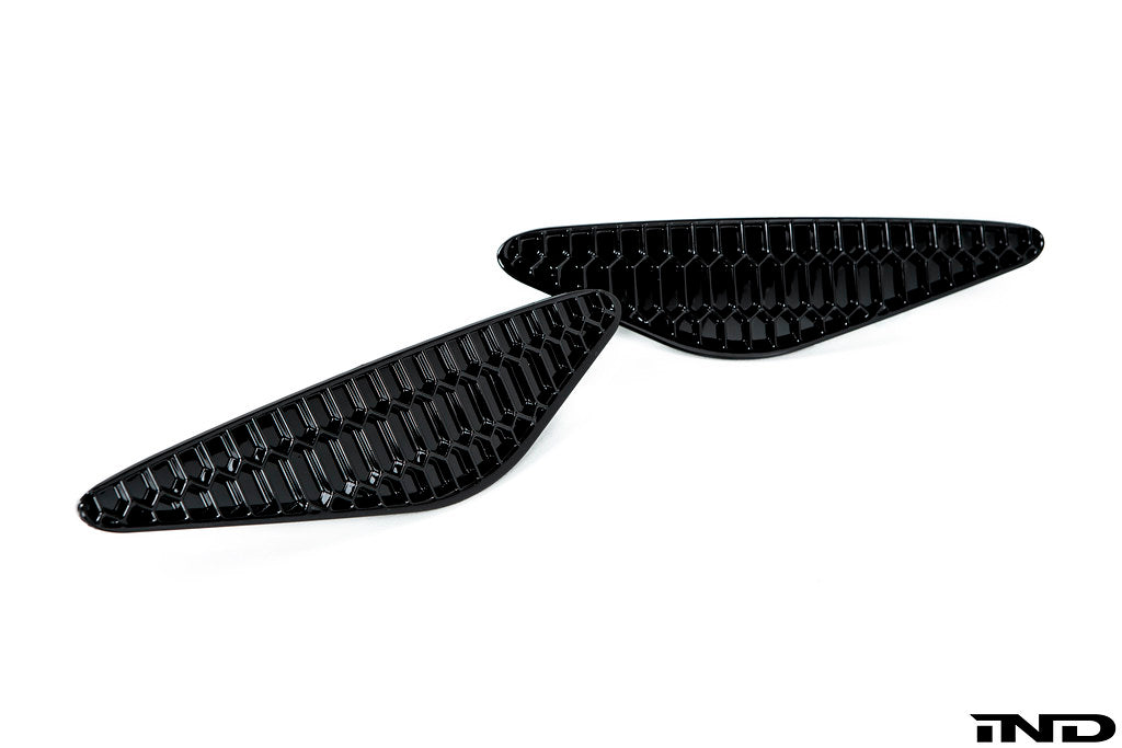 Acexxon F91 / F92 / F93 M8 Rear Reflector Insert Set-Exterior-Grocery Getter Performance
