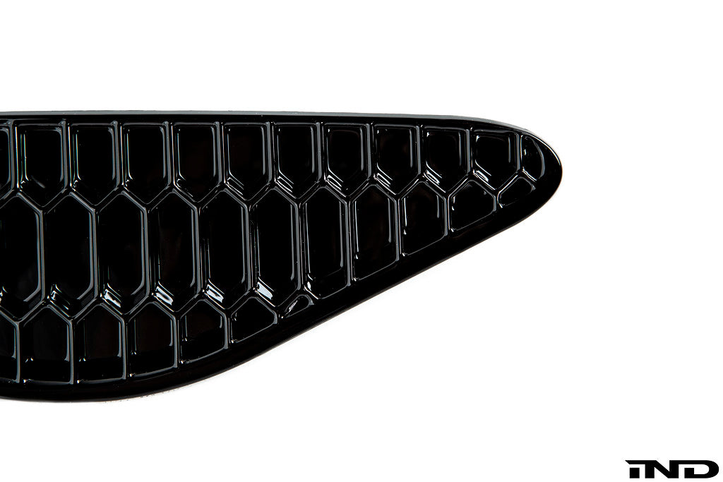 Acexxon F91 / F92 / F93 M8 Rear Reflector Insert Set-Exterior-Grocery Getter Performance