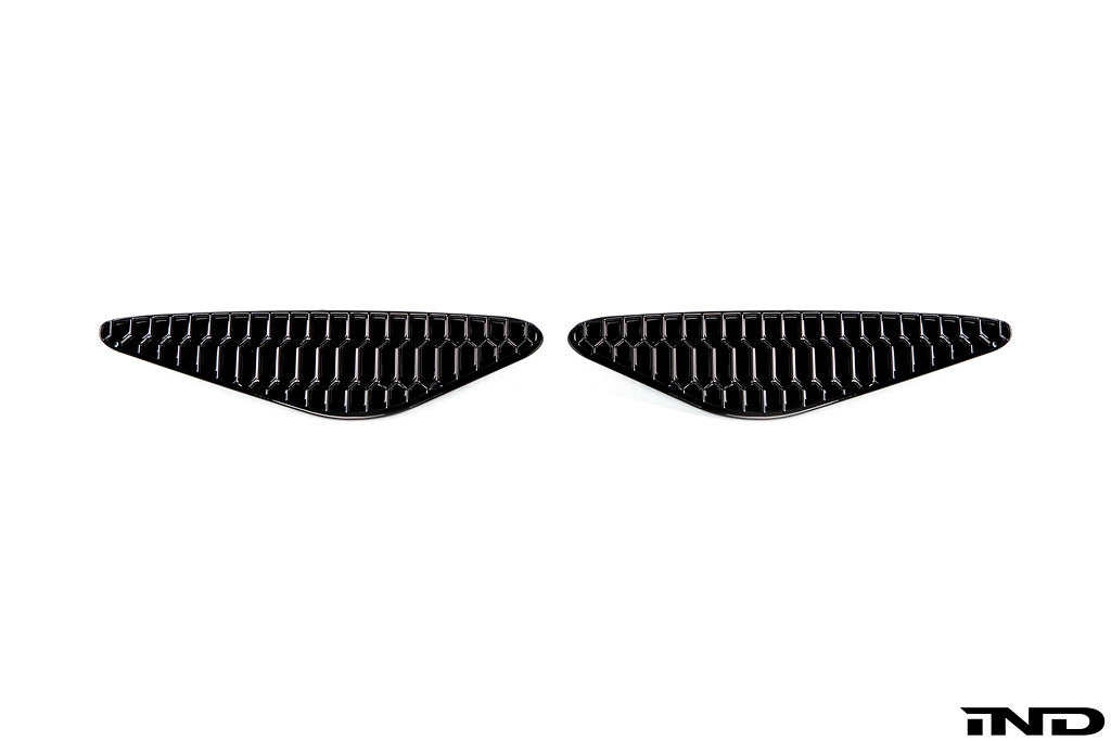 Acexxon F91 / F92 / F93 M8 Rear Reflector Insert Set-Exterior-Grocery Getter Performance