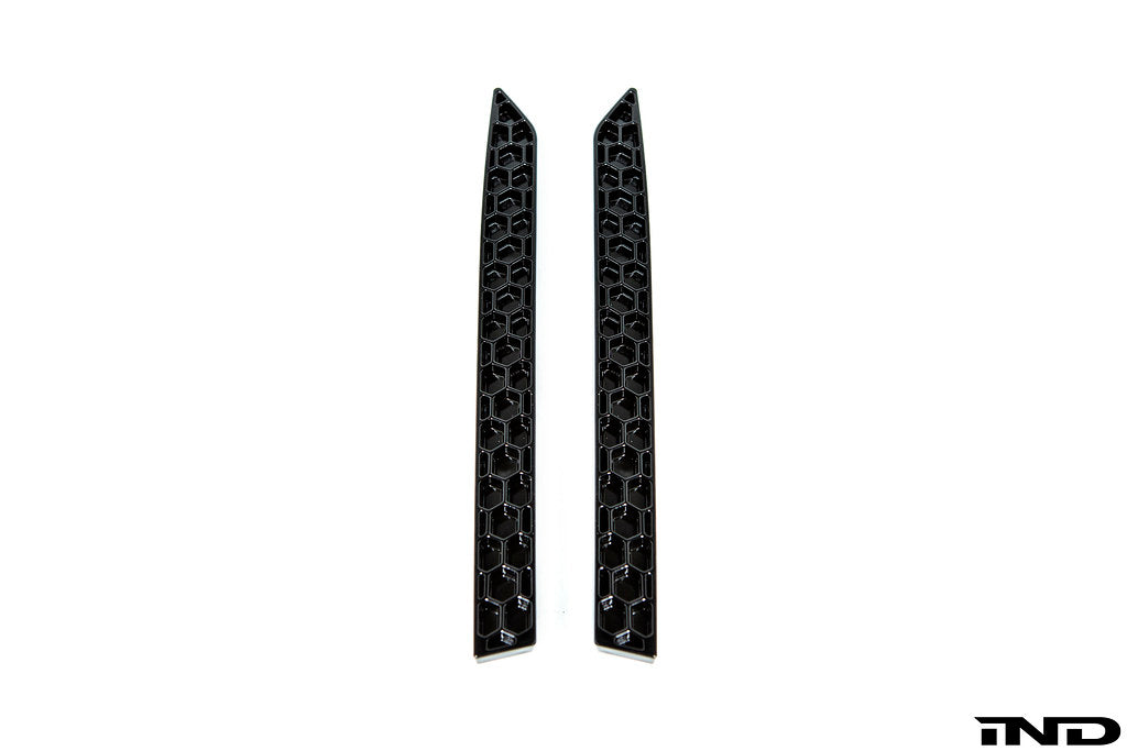 Acexxon G8X M3 / M4 Rear Reflector Insert Set - Honeycomb
