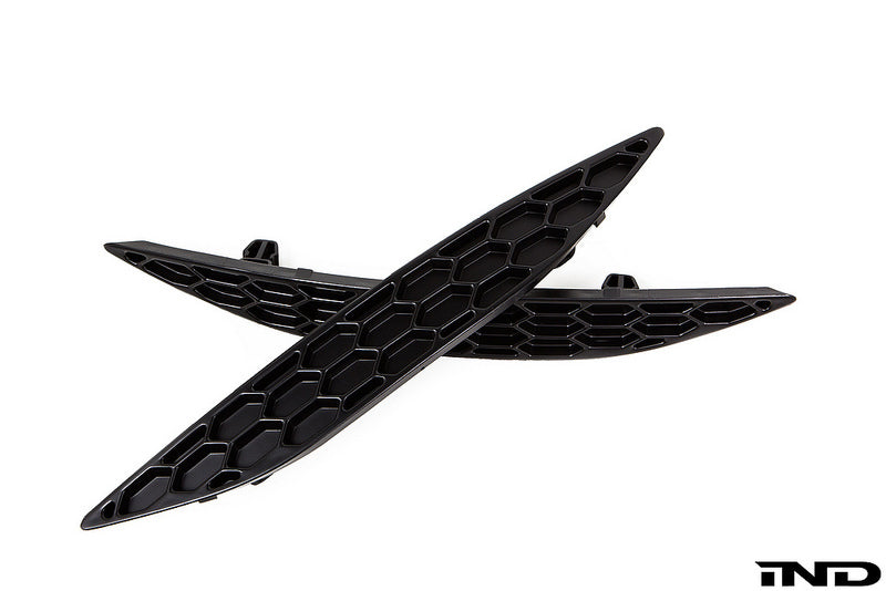 Acexxon MK7 Golf GTI Rear Reflector Insert Set - Honeycomb