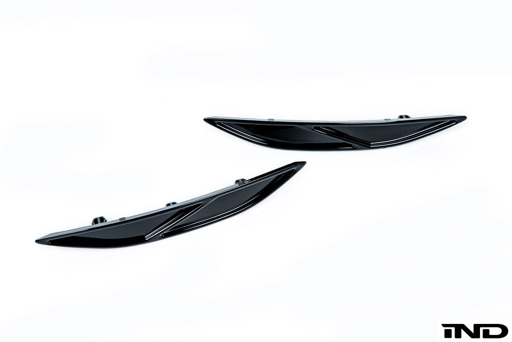 Acexxon MK7 Golf R Rear Reflector Insert Set - Diagonal Slat