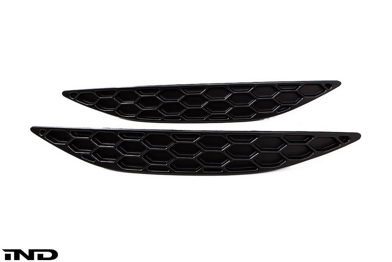 Acexxon MK7 Golf R Rear Reflector Insert Set - Honeycomb
