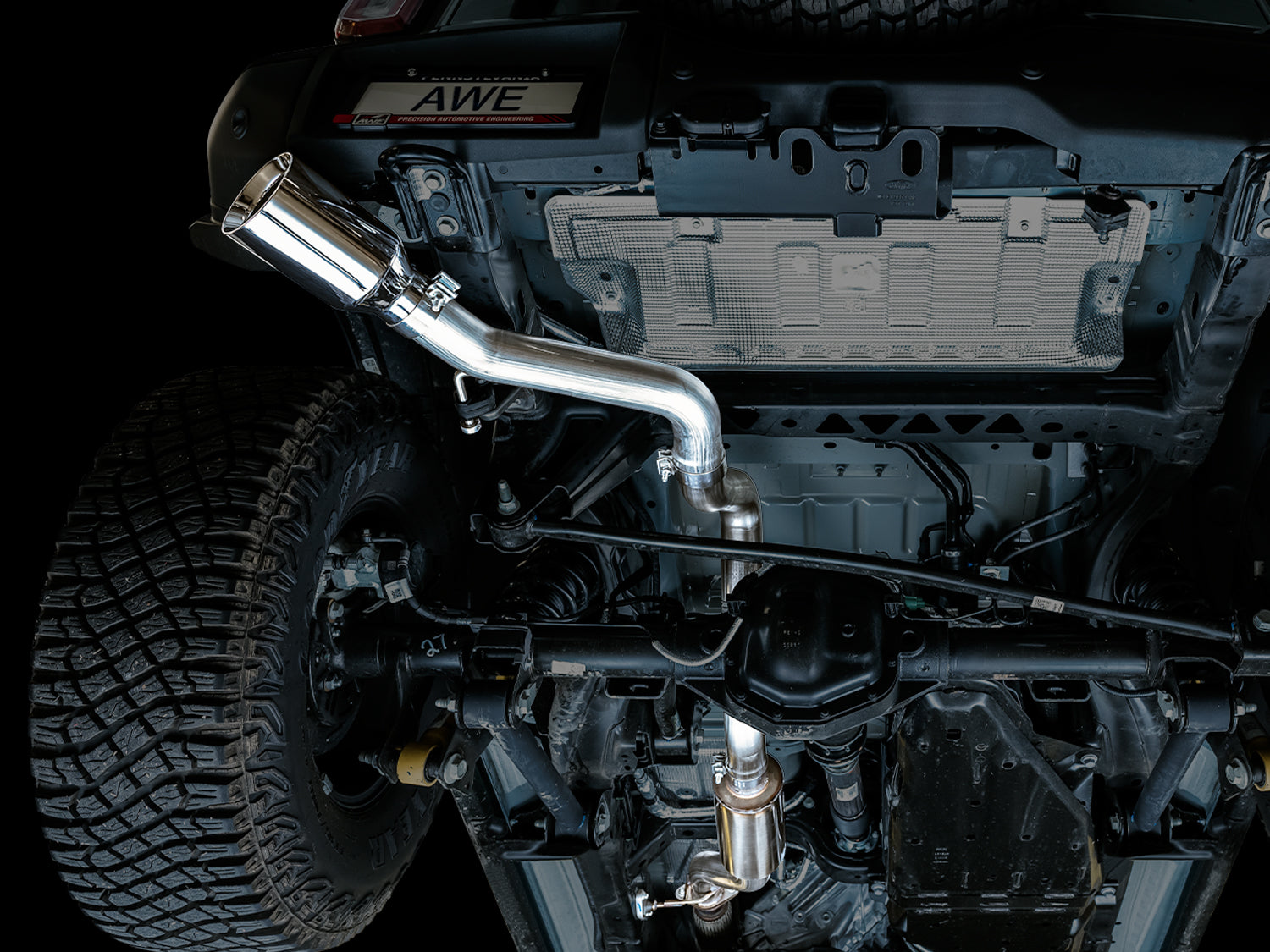 AWE 0FG Catback Exhaust for Ford Bronco with BashGuard™ - Single 5" Chrome Silver Tip